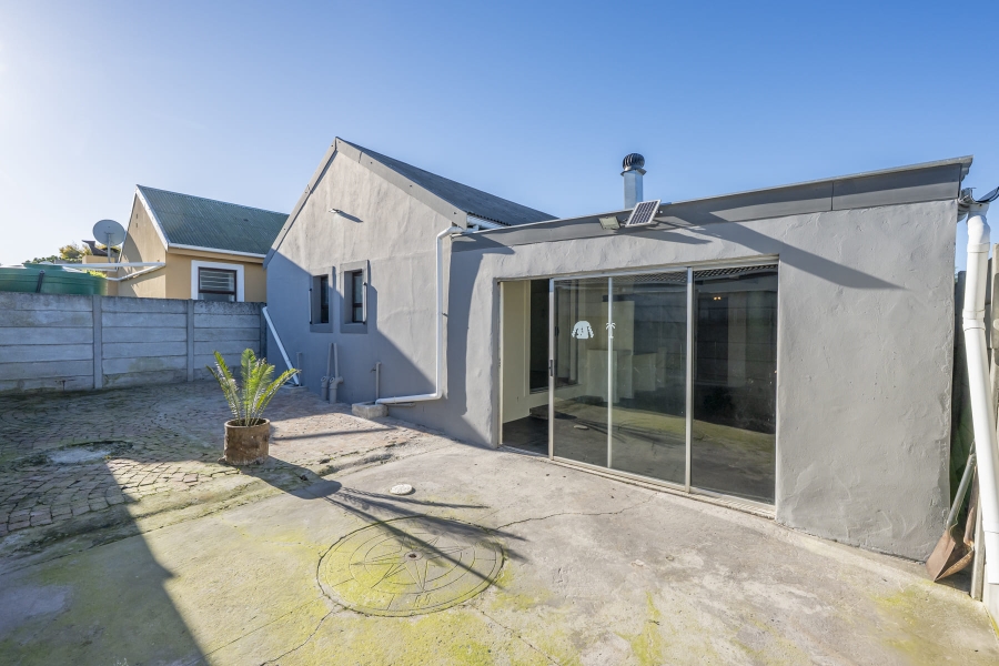 3 Bedroom Property for Sale in Protea Village Western Cape